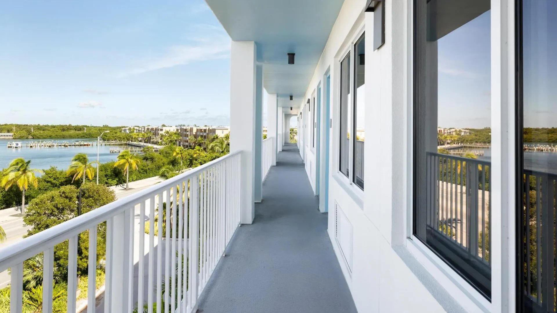 Blue Flamingo Resort Key West Hotel